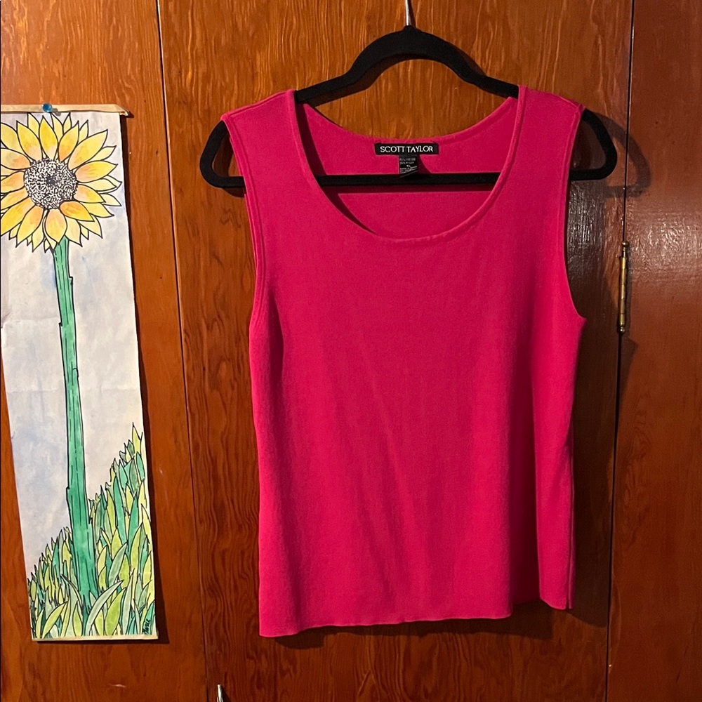 Women's Fuchsia Tank Top XL